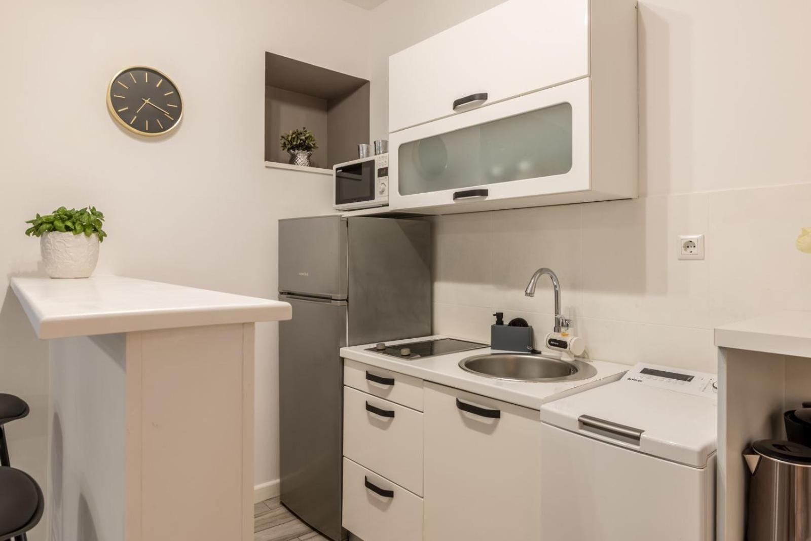 Apartments And Rooms Villa Lina Split Ngoại thất bức ảnh