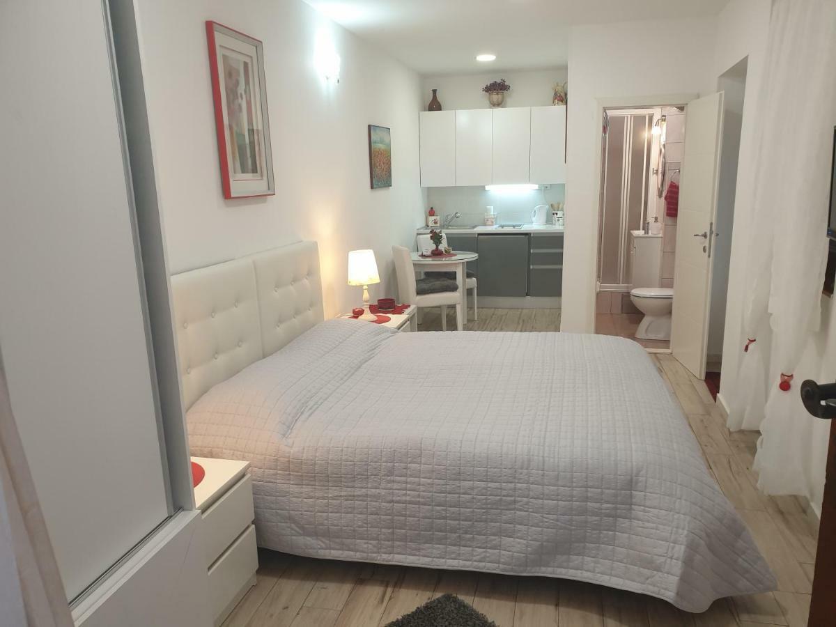Apartments And Rooms Villa Lina Split Ngoại thất bức ảnh